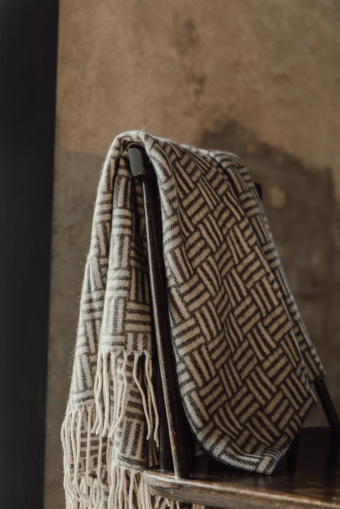 VINGA Lenox blanket