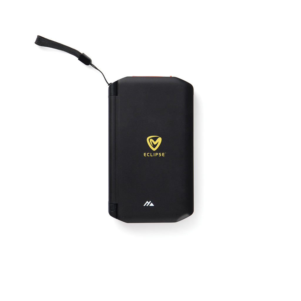Nordic Drift Titan 10.000mAh solar powerbank with 3 panels
