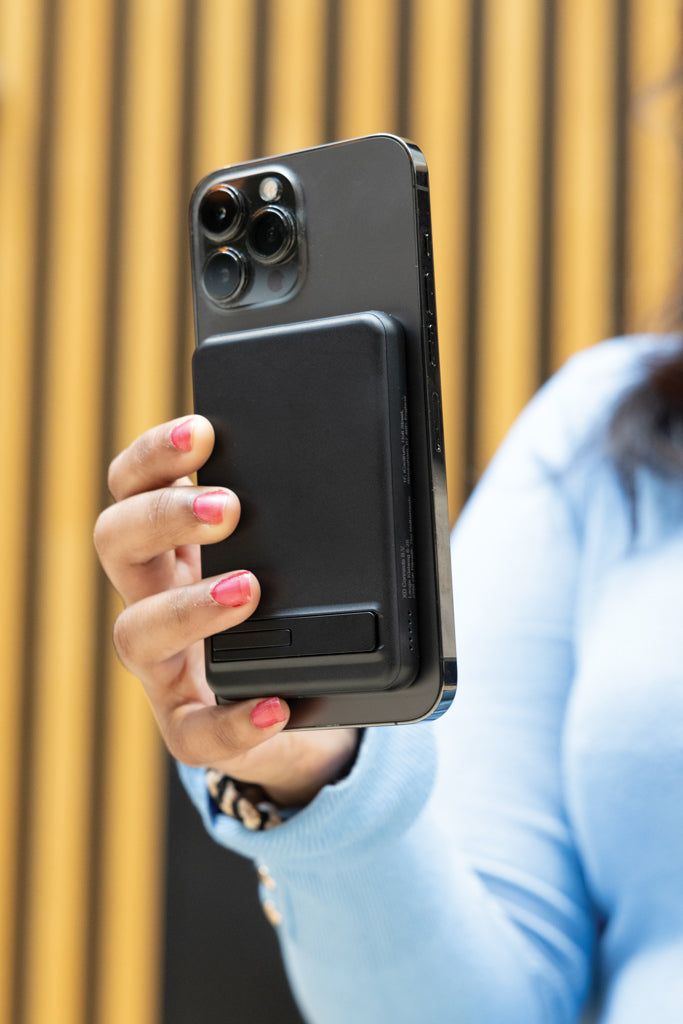 Zen RCS rplastic 5000 mah 5W magnetic bamboo powerbank