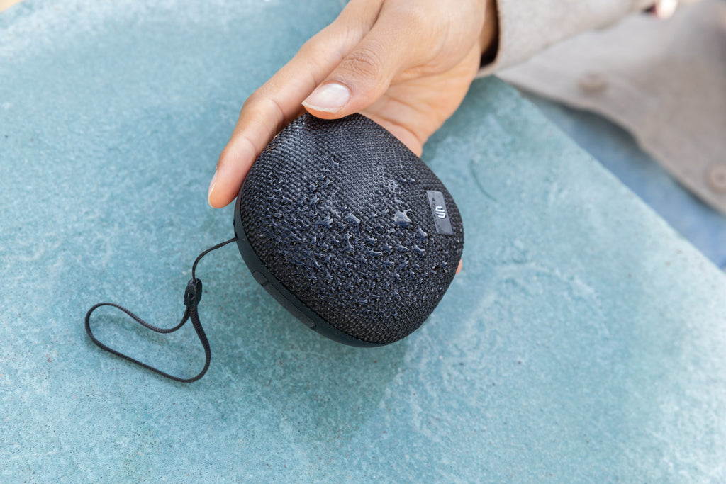 Urban Vitamin Hayward IPX7 waterproof 5W speaker