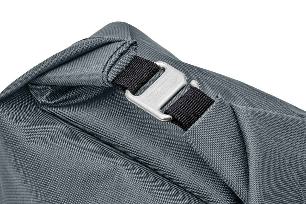 Black+Blum 6.7L insulated Lunch/Cooler Bag