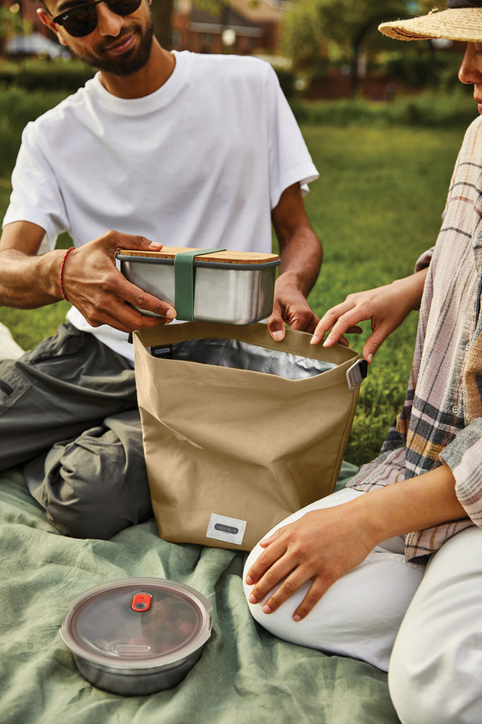 Black+Blum 6.7L insulated Lunch/Cooler Bag