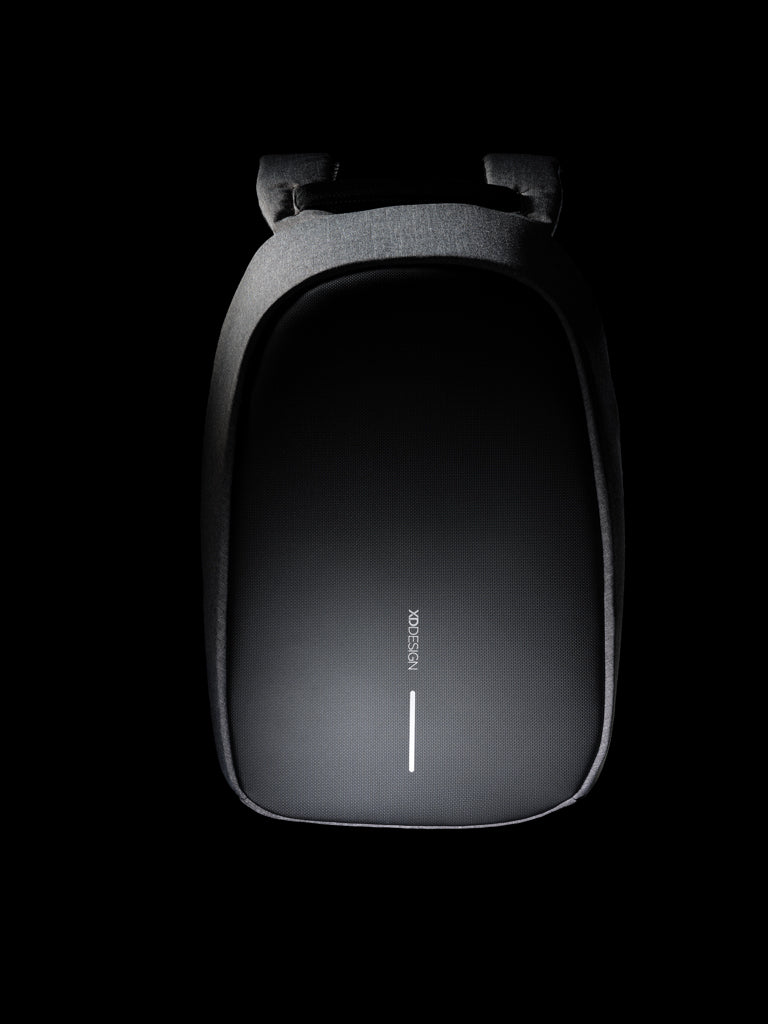 Bobby Hero Regular, Anti-theft backpack