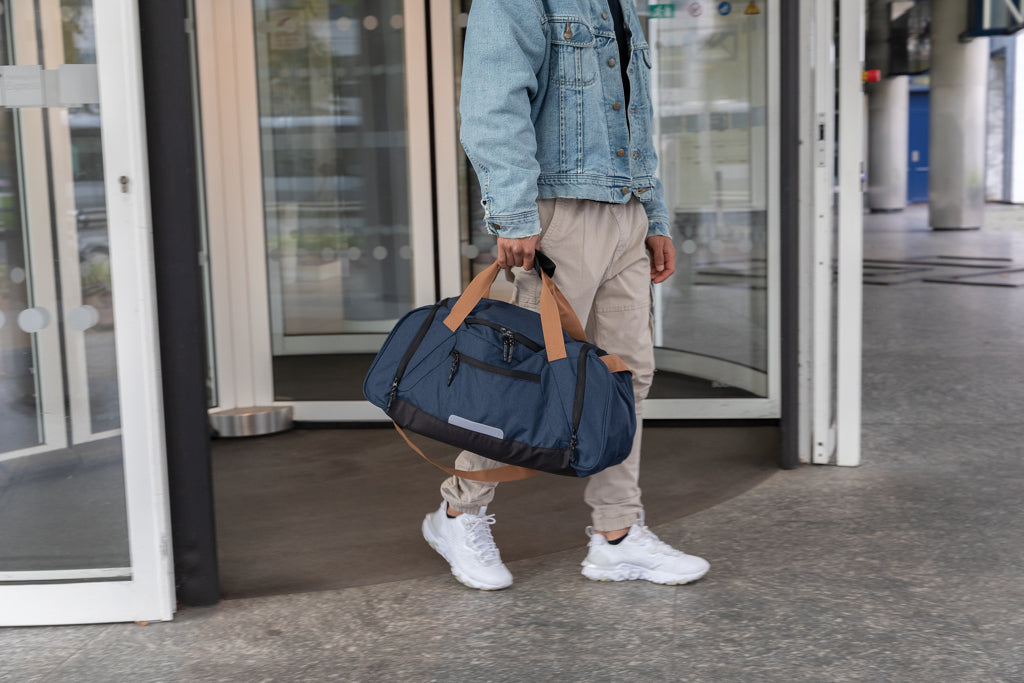 Impact AWARE™ Urban outdoor weekend bag
