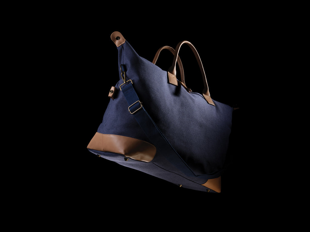 Impact AWARE™ 16 oz. rcanvas large weekend bag