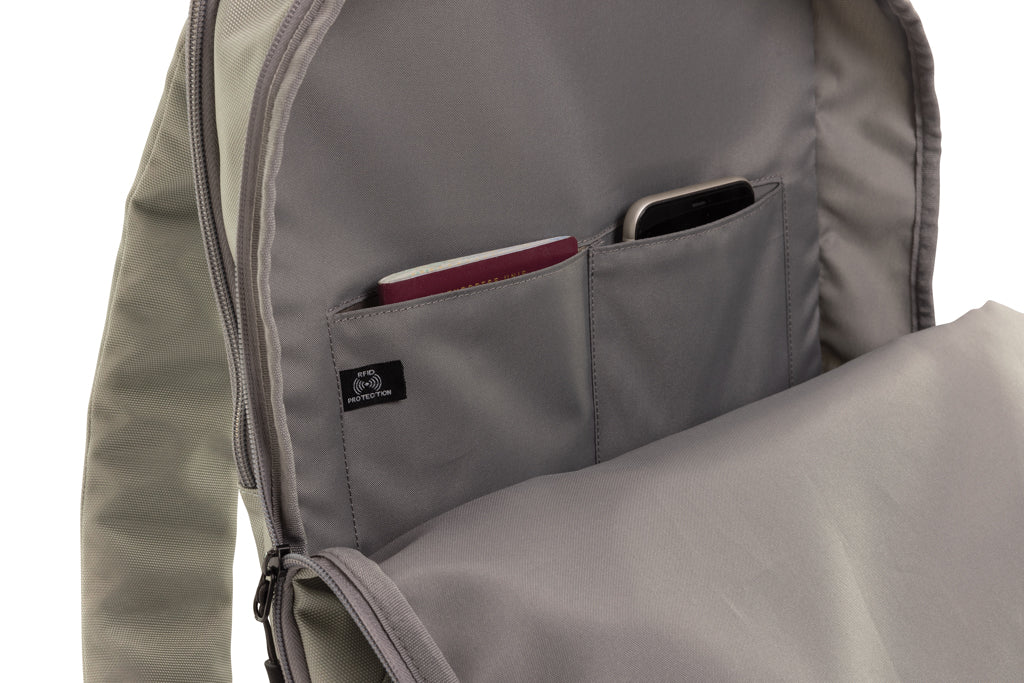 Impact AWARE™ 1200D 15.6'' modern laptop backpack