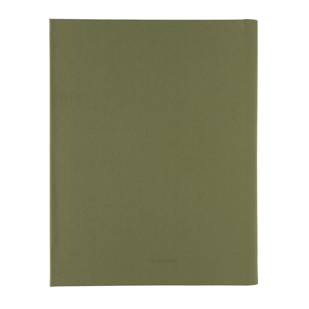 Impact Aware™ A4 portfolio with magnetic closure