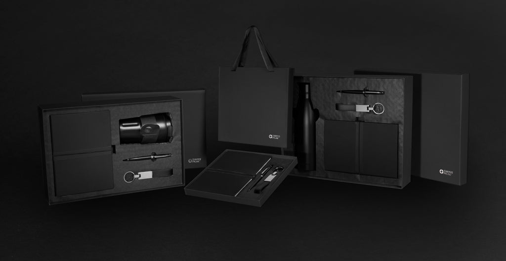 Swiss Peak RCS certified deluxe business gift set w/ tumbler