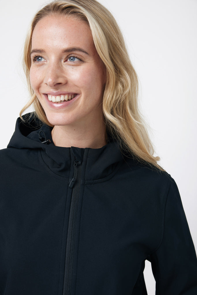 IQONIQ Makalu women recycled polyester soft shell jacket