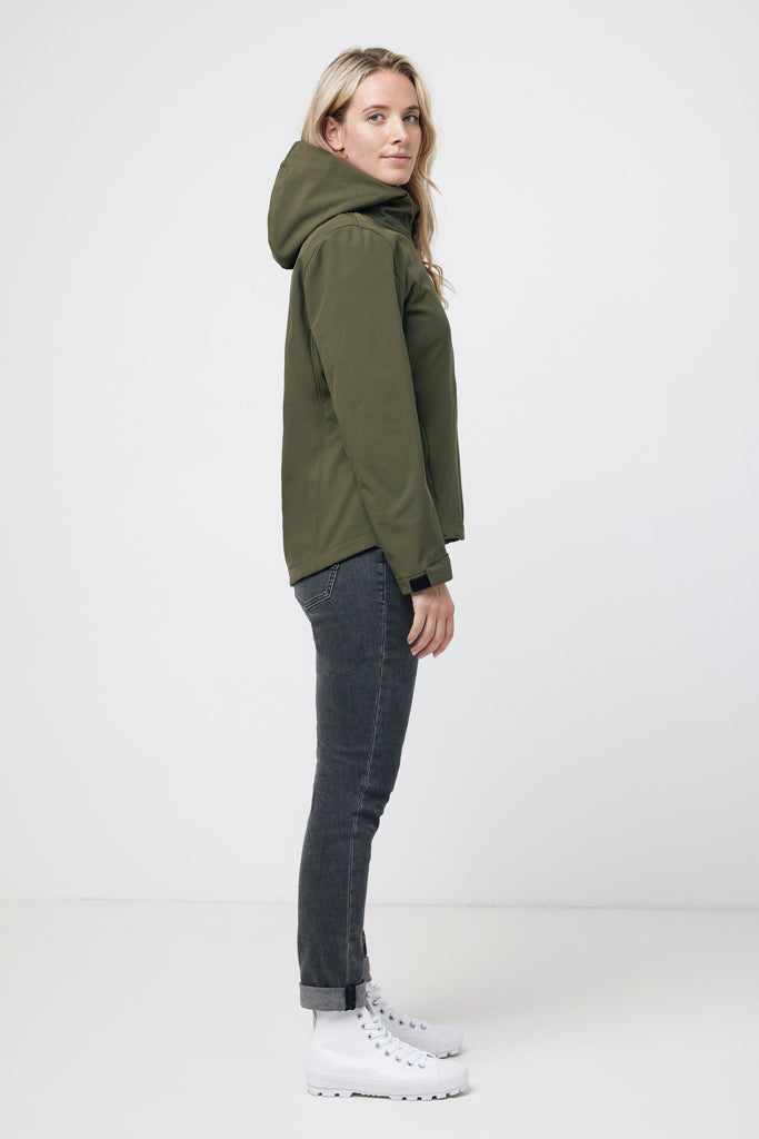 IQONIQ Makalu women recycled polyester soft shell jacket