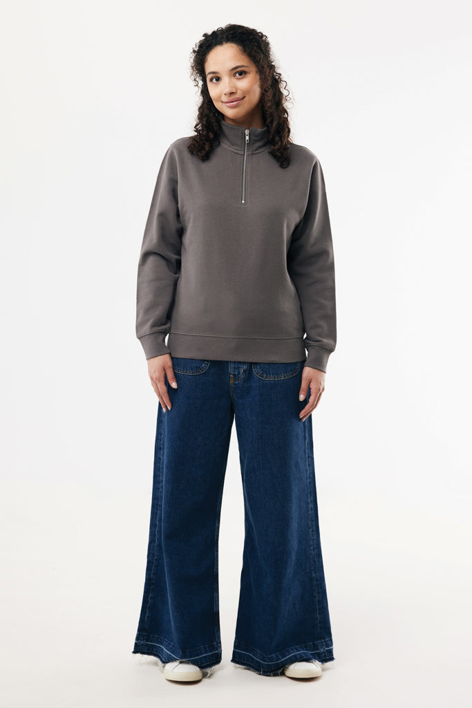 IQONIQ Elgon recycled cotton quarter zip sweater