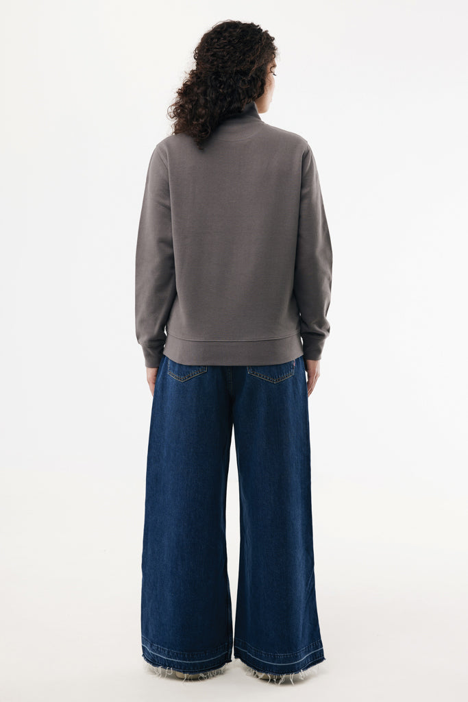 IQONIQ Elgon recycled cotton quarter zip sweater