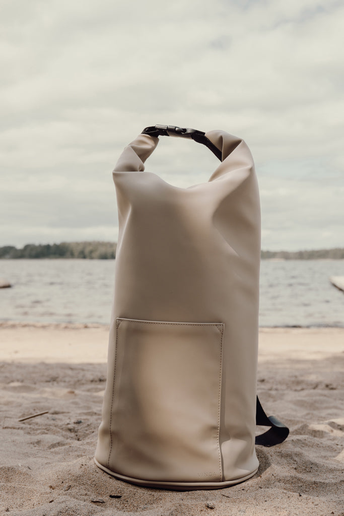 VINGA Baltimore RCS Roll-top cooler bag
