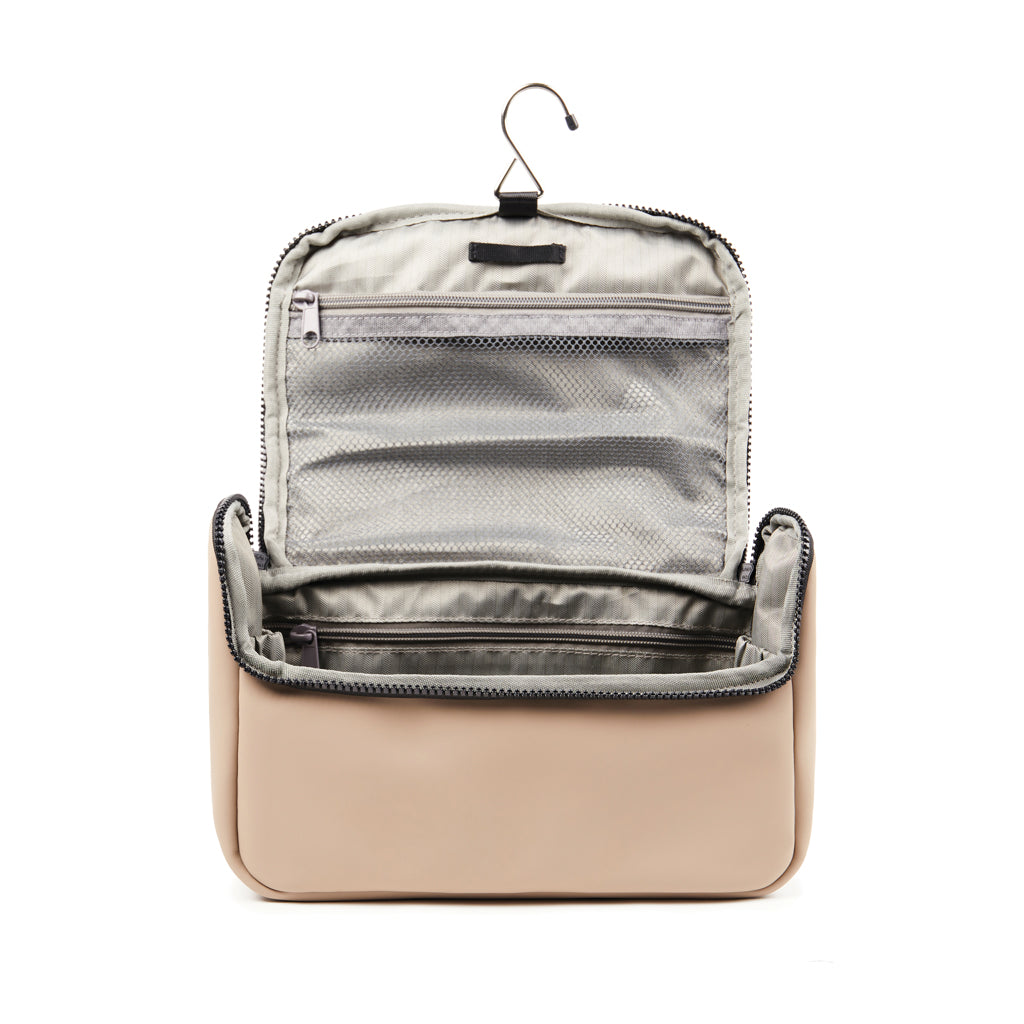 VINGA Baltimore travel toiletry bag