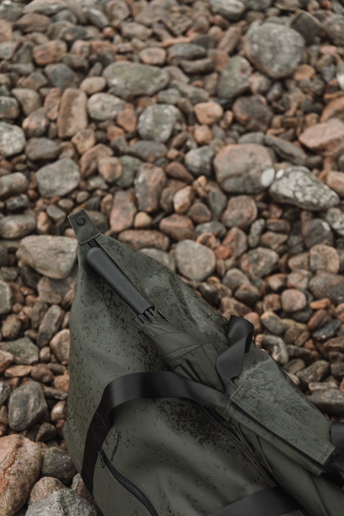 VINGA Baltimore AWARE™ RPET 23" umbrella