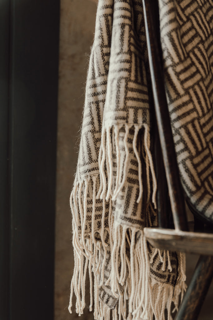 VINGA Lenox blanket