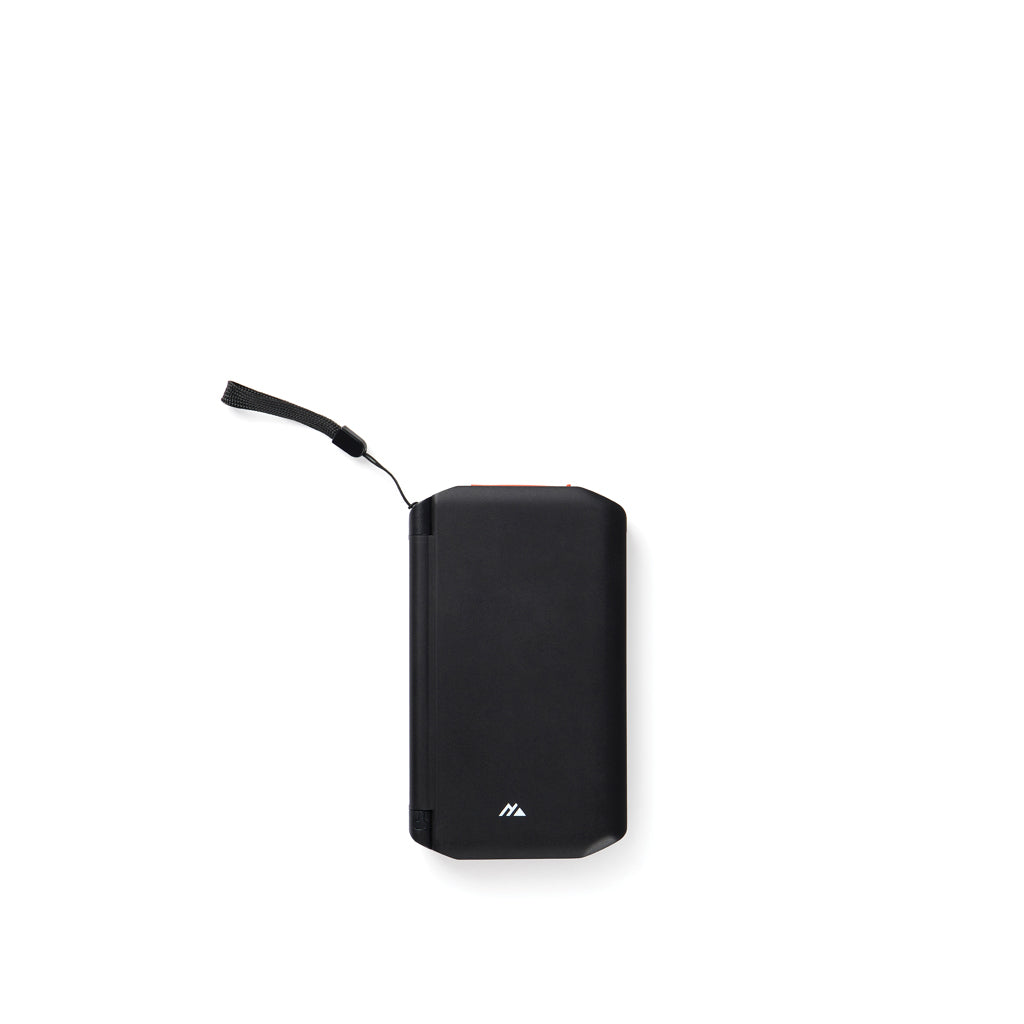 Nordic Drift Titan 10.000mAh solar powerbank with 3 panels