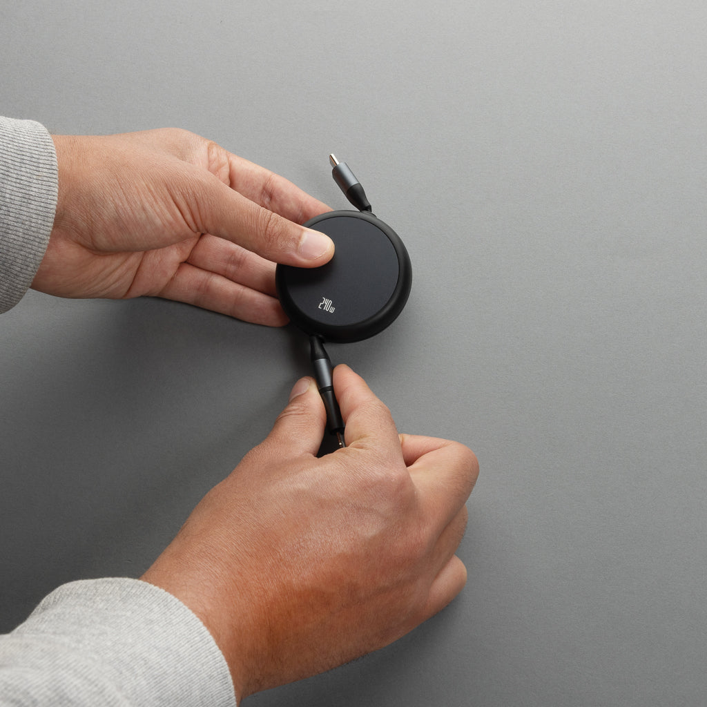 Terra RCS recycled aluminium retractable 240W 2-in-1 cable