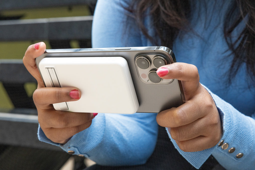 Zen RCS rplastic 5000 mah 5W magnetic bamboo powerbank