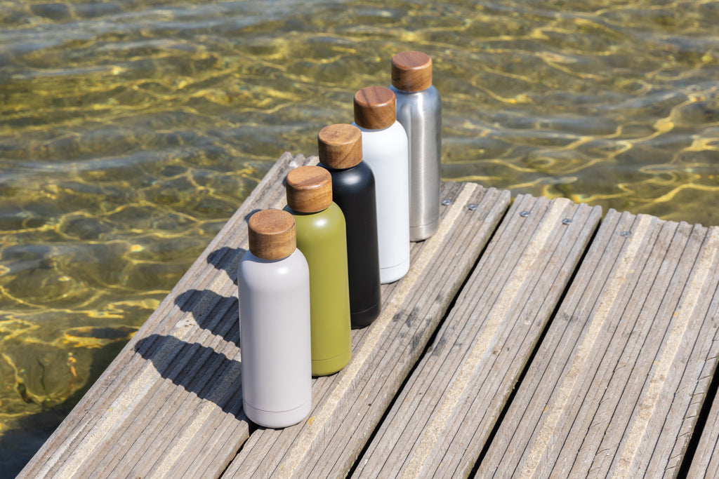 Wood RCS certified recycled stainless steel vacuum bottle