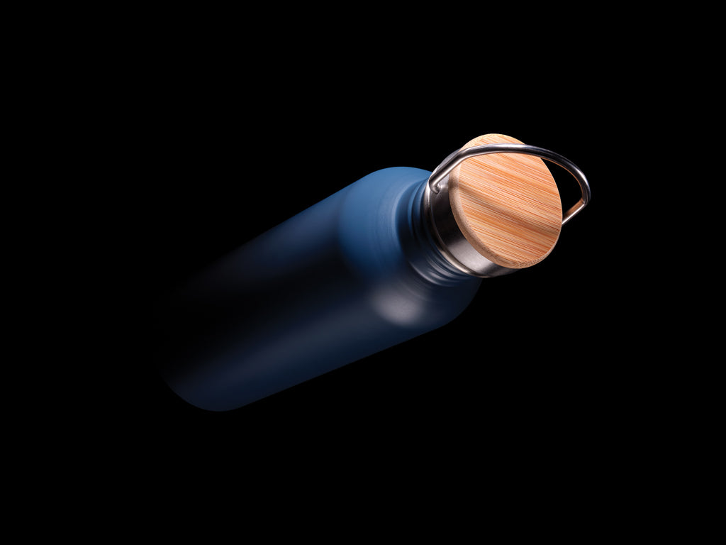 Modern stainless steel bottle with bamboo lid