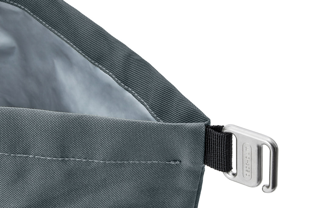 Black+Blum 6.7L insulated Lunch/Cooler Bag