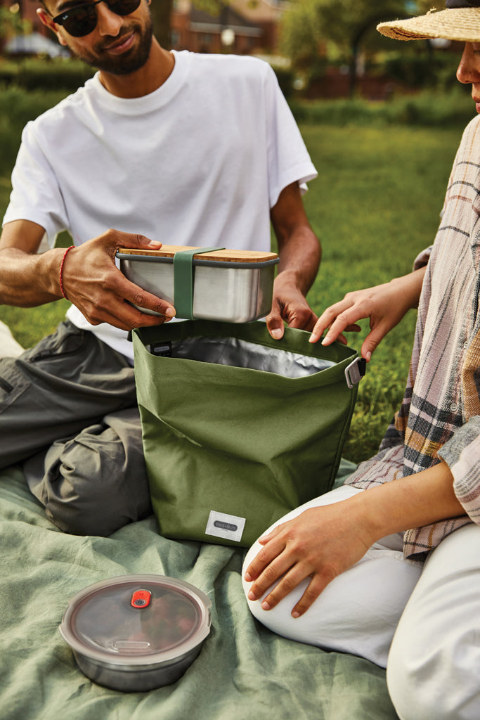Black+Blum 6.7L insulated Lunch/Cooler Bag