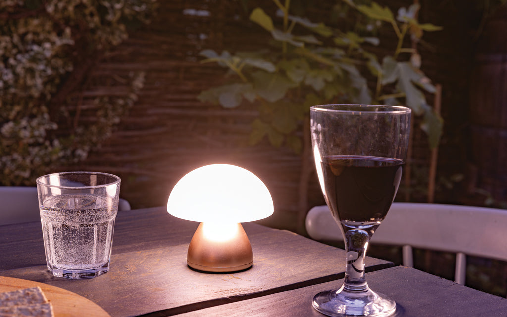 Luming RCS recycled plastic USB re-chargeable table lamp