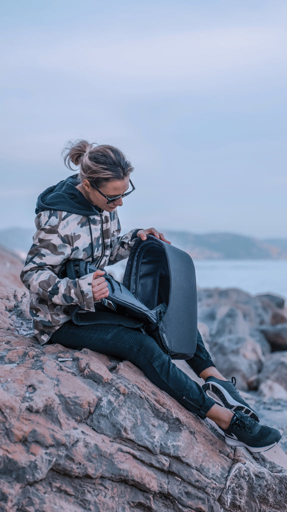 Bobby Hero Regular, Anti-theft backpack