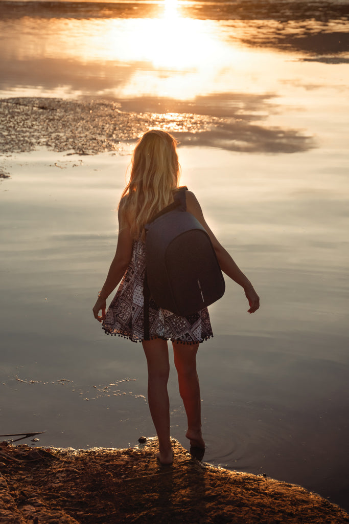 Bobby Hero Regular, Anti-theft backpack