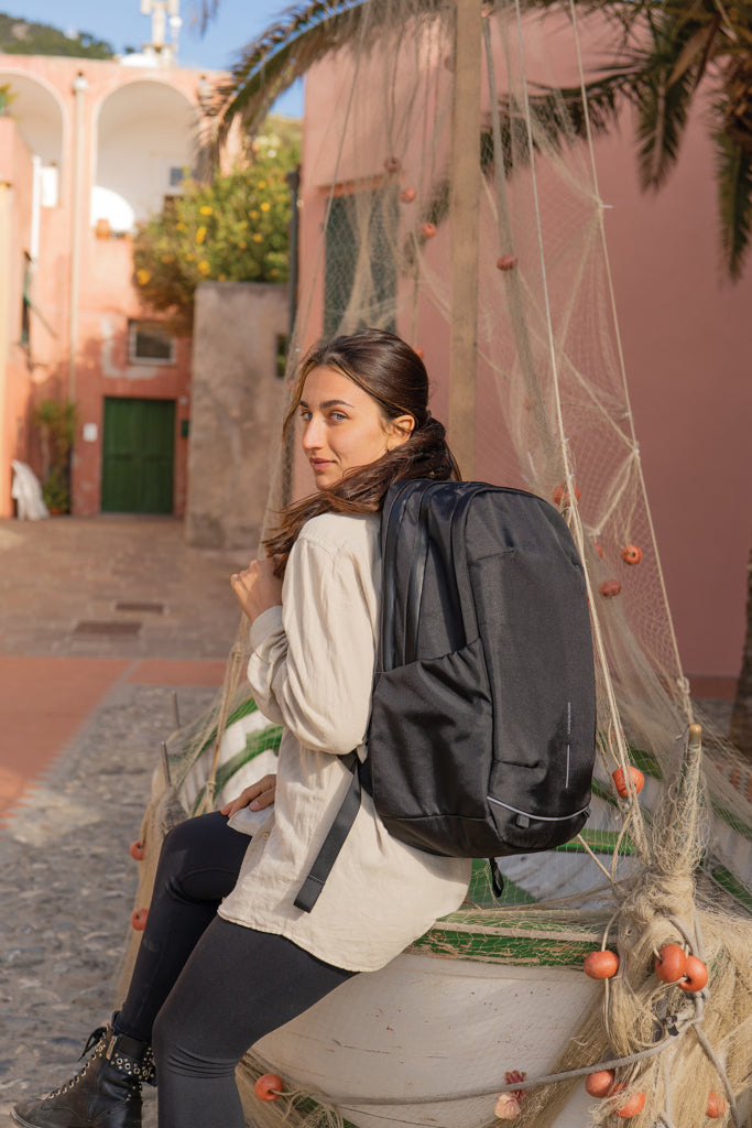 Bobby Explore backpack