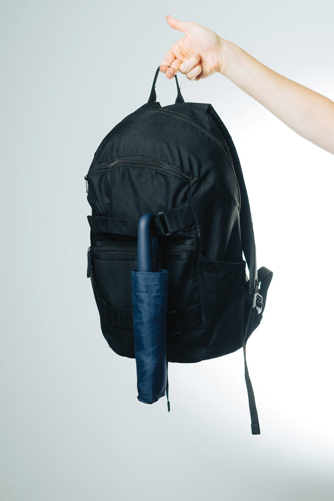 Yara 21" AWARE™ RPET solid colour umbrella with carabiner