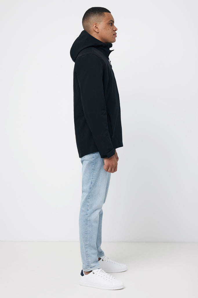 IQONIQ Makalu men recycled polyester soft shell jacket