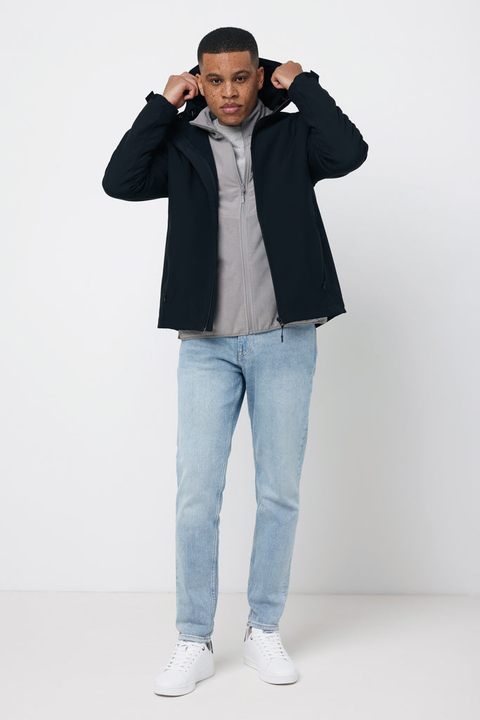 IQONIQ Makalu men recycled polyester soft shell jacket