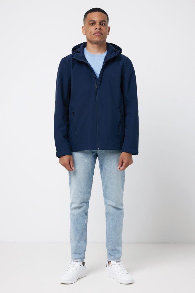 IQONIQ Makalu men recycled polyester soft shell jacket