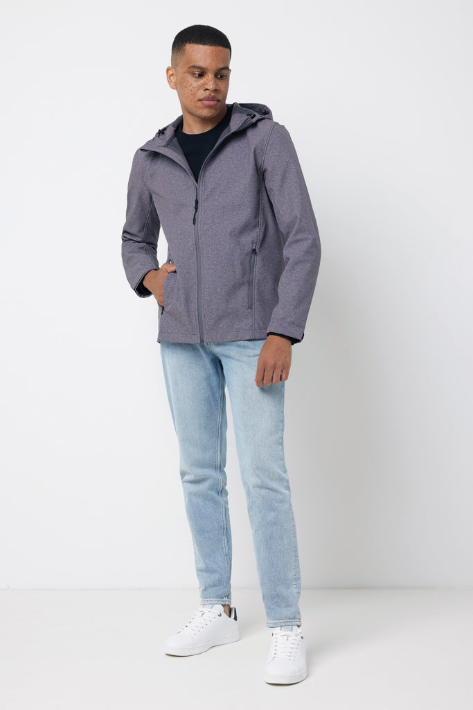 IQONIQ Makalu men recycled polyester soft shell jacket