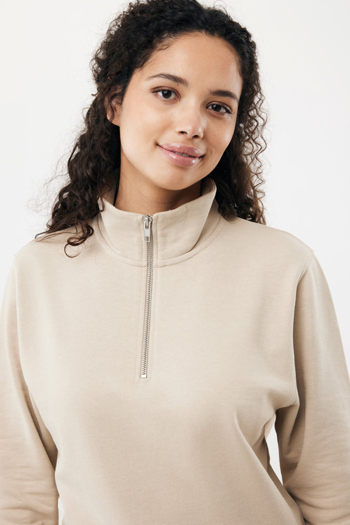 IQONIQ Elgon recycled cotton quarter zip sweater