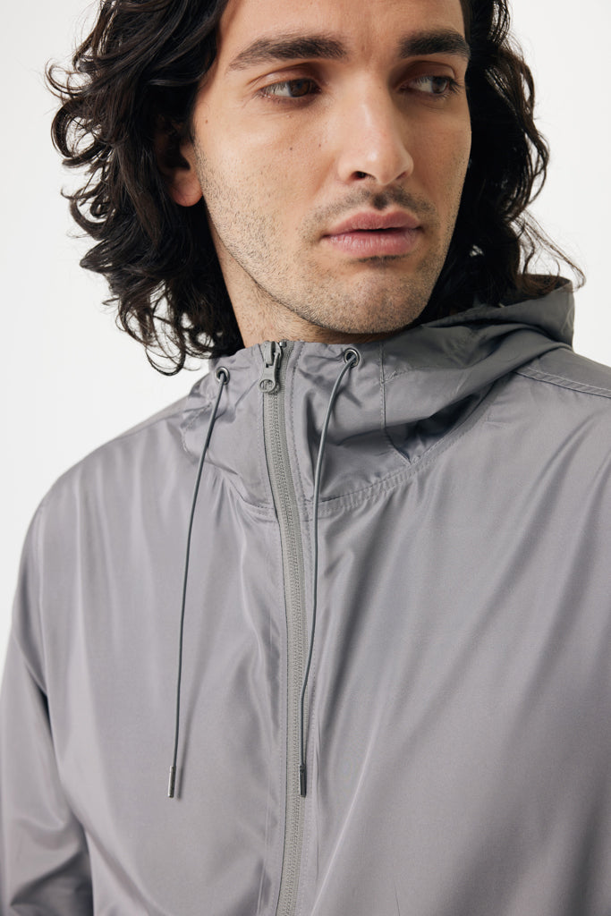 IQONIQ Logan recycled polyester lightweight jacket