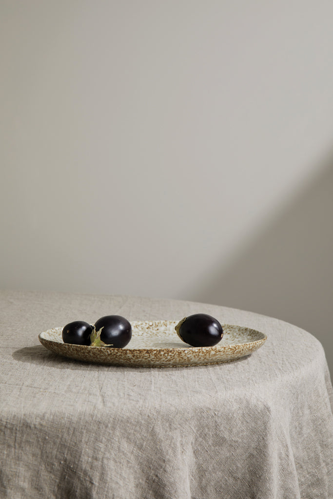 VINGA Nuvem serving plate