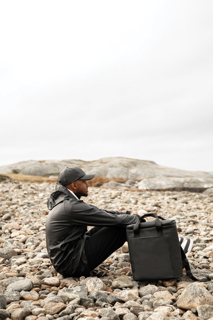 VINGA Baltimore AWARE™ recycled PET cap