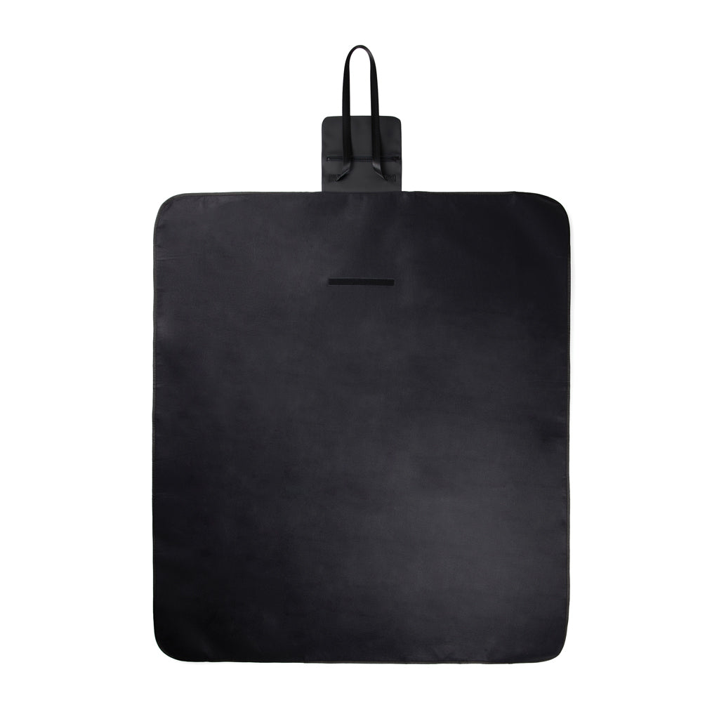 VINGA Baltimore RCS picnic blanket