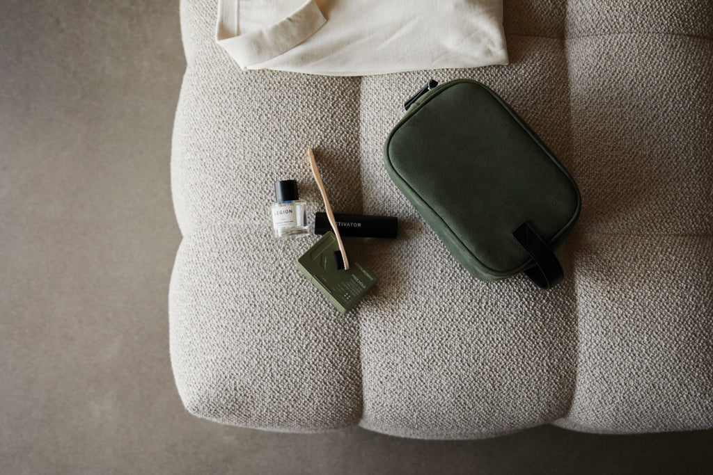 VINGA Marlow RCS recycled polyester toiletry bag