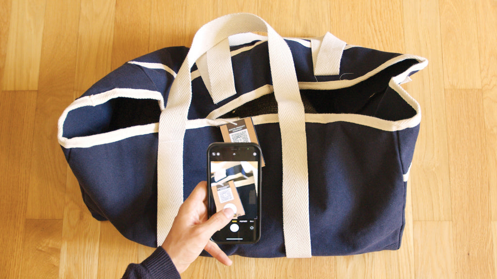 VINGA Volonne AWARE™ recycled canvas beach bag